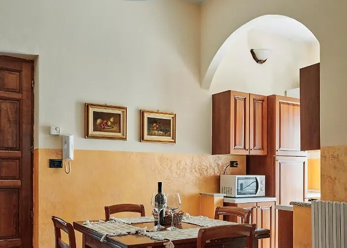 Terrazza Di Alfieri - Alloggio Con Terrazza Privata Nel Centro Di Asti