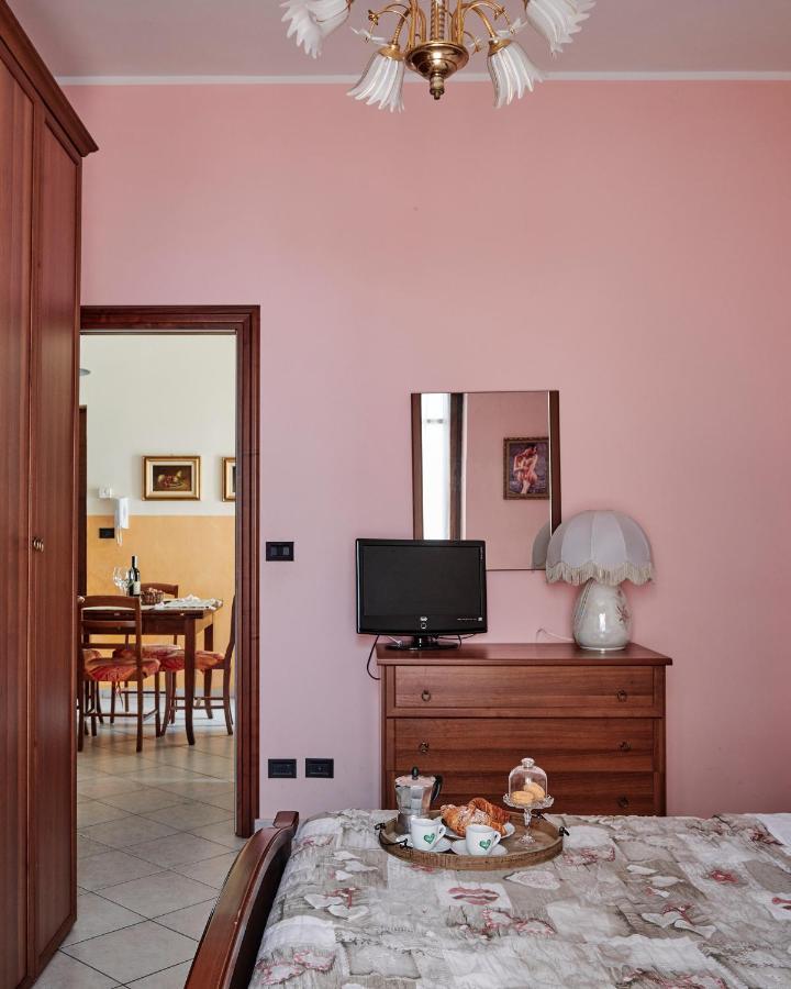 Apartment Terrazza Di Alfieri - Con Terrazza Privata Nel Centro Di Asti